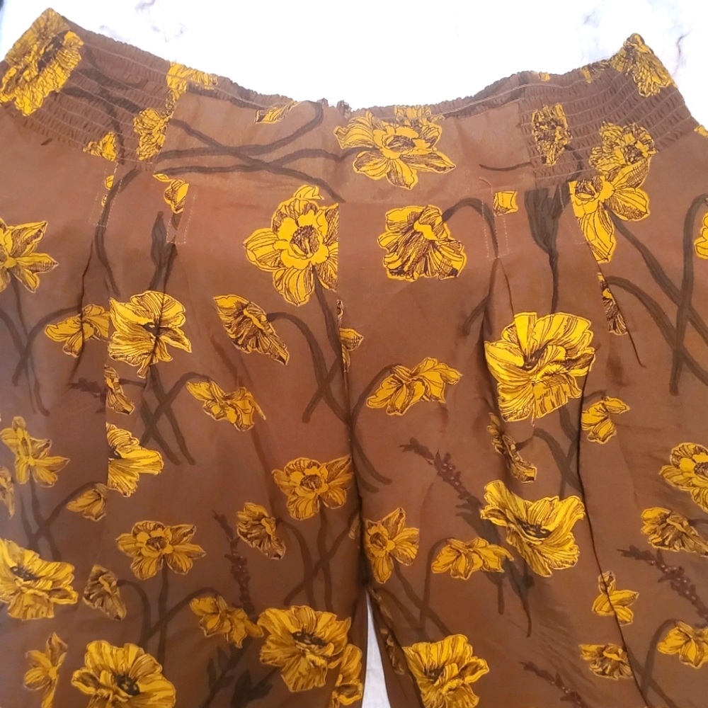 Brand new, tags on extra wide leg pant